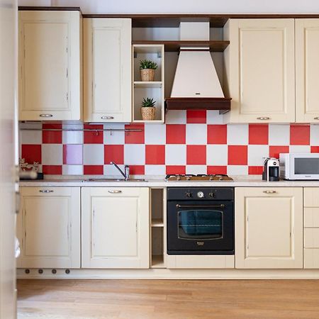 Magico Loft Nel Centro Storico Διαμέρισμα Toscolano Maderno Εξωτερικό φωτογραφία