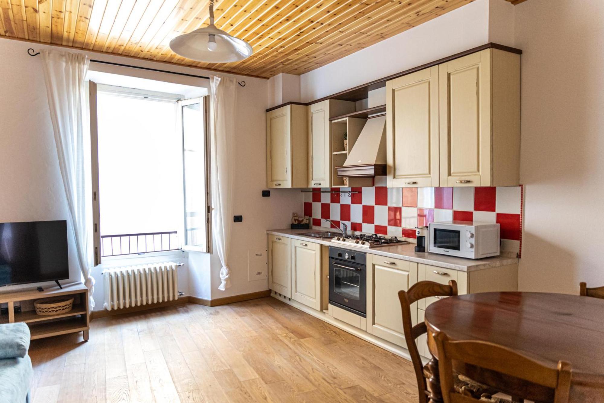 Magico Loft Nel Centro Storico Διαμέρισμα Toscolano Maderno Εξωτερικό φωτογραφία